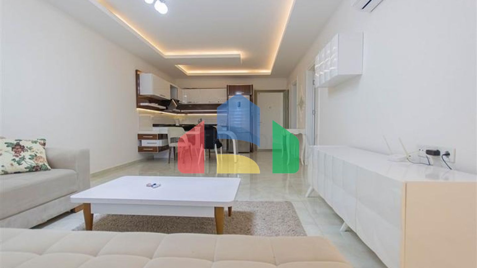 Квартира планировкой 1+1 в современном комплексе