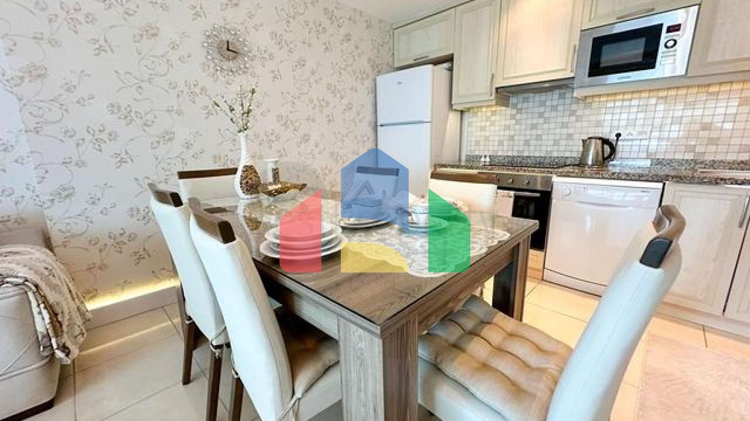 Просторная квартира 2+1 в районе Махмутлар