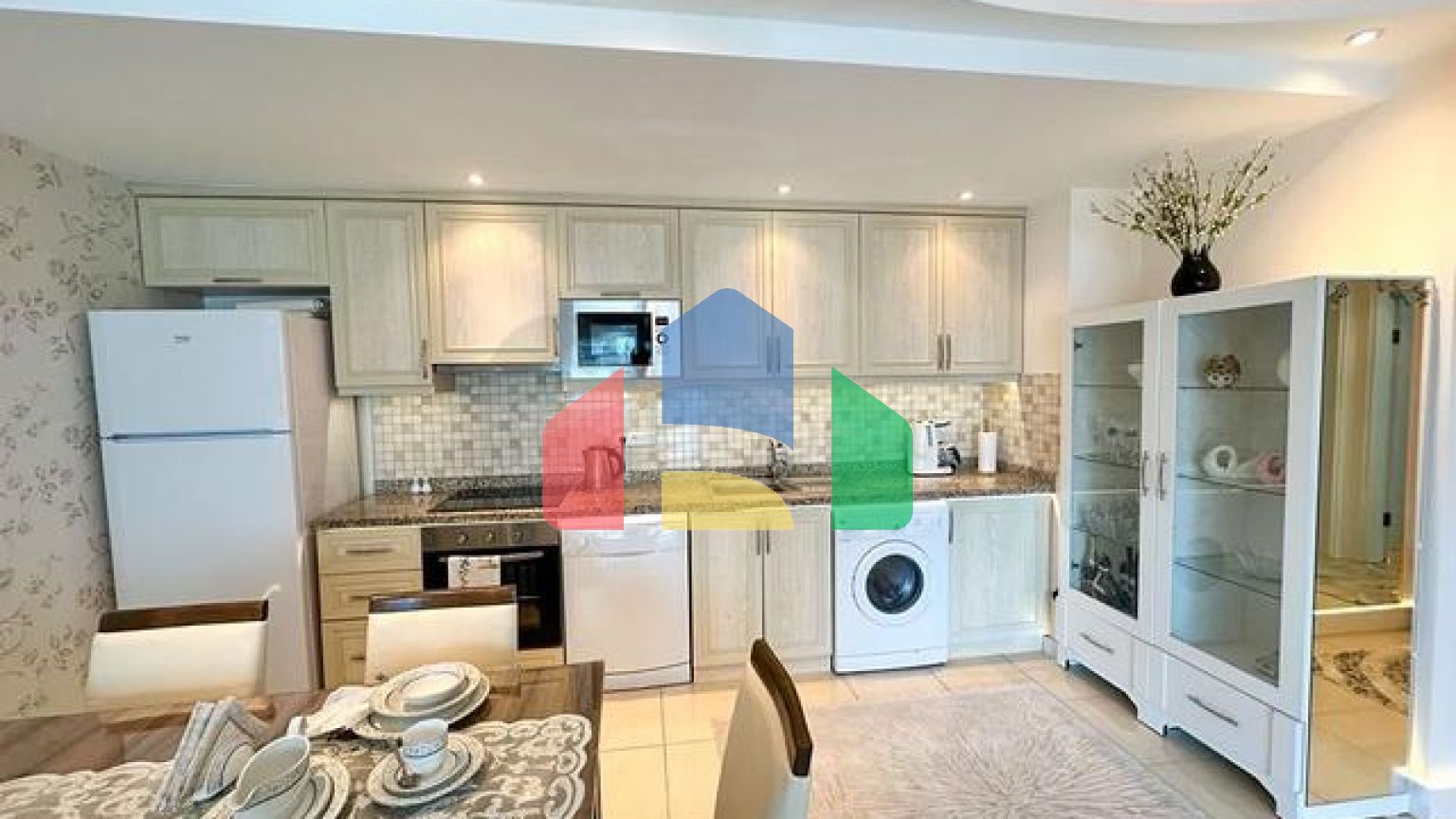 Просторная квартира 2+1 в районе Махмутлар