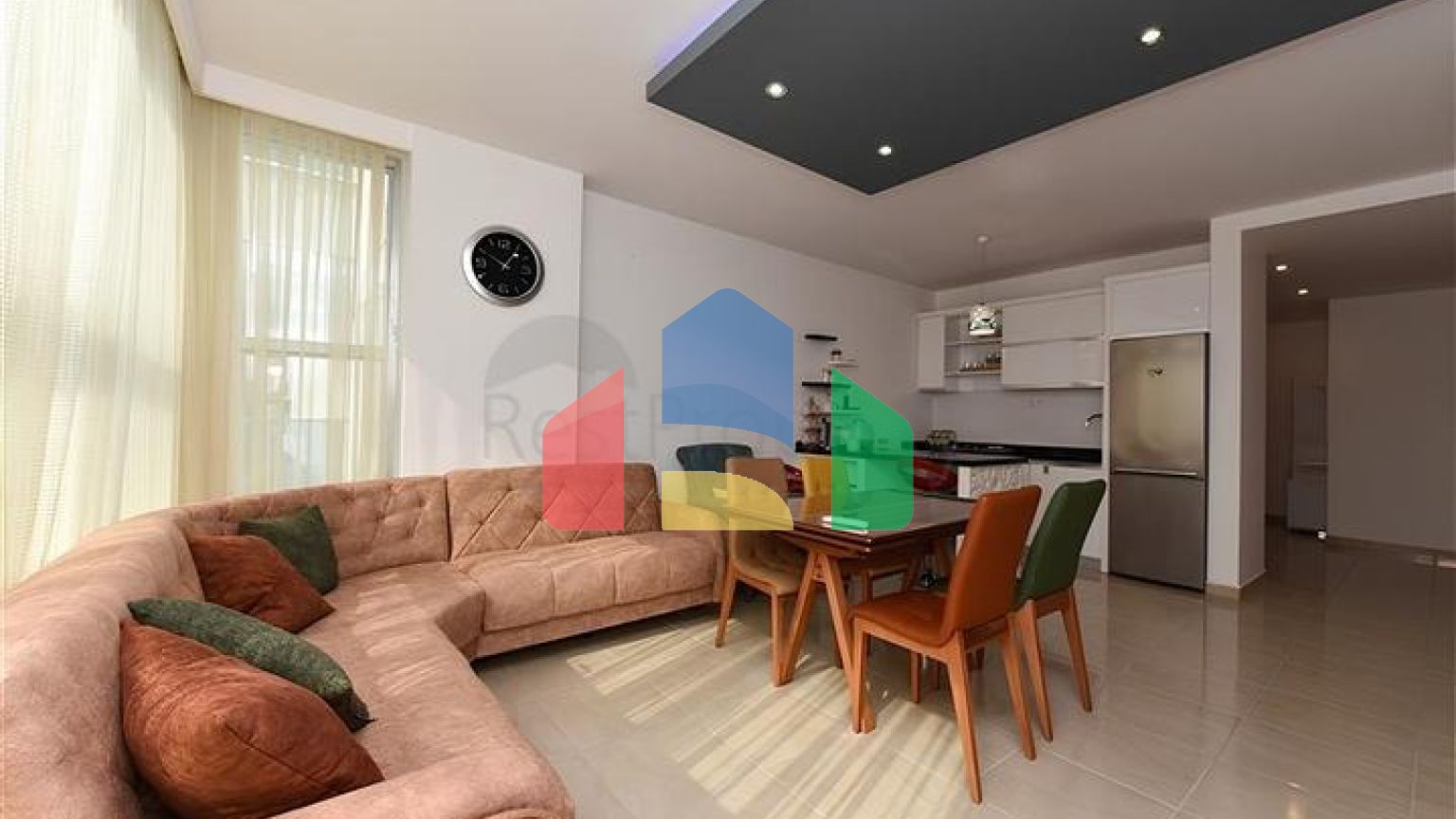 Меблированная квартира планировкой 2+1 в районе Махмутлар