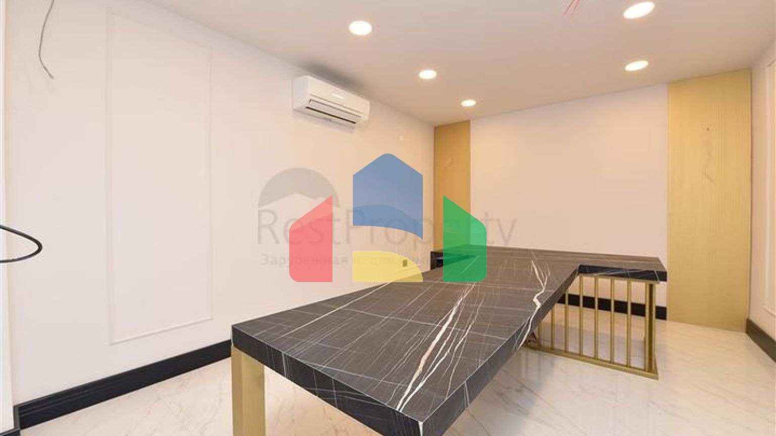 Коммерческое помещение в центре Махмутлара