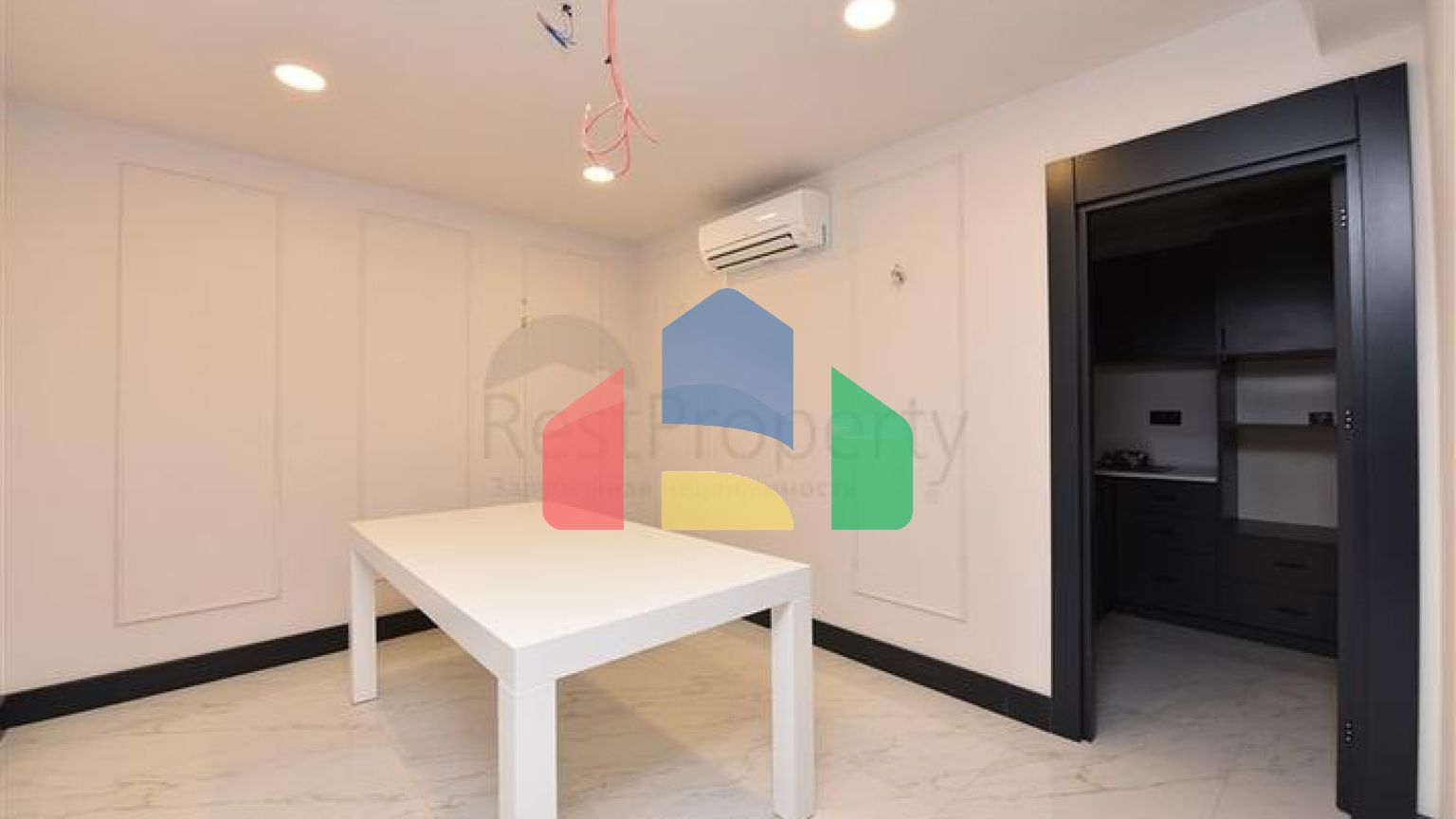 Коммерческое помещение в центре Махмутлара