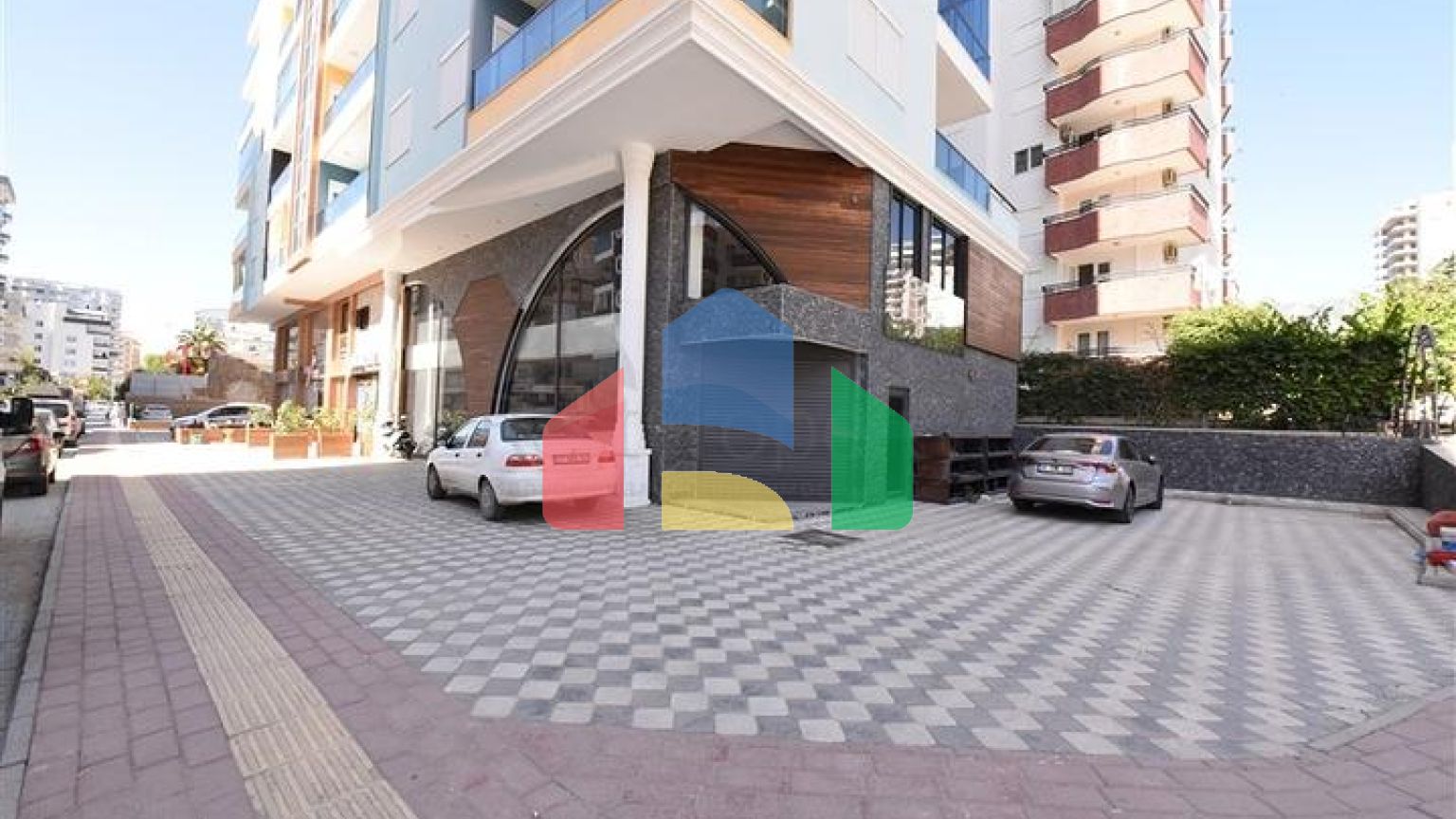 Коммерческое помещение в центре Махмутлара