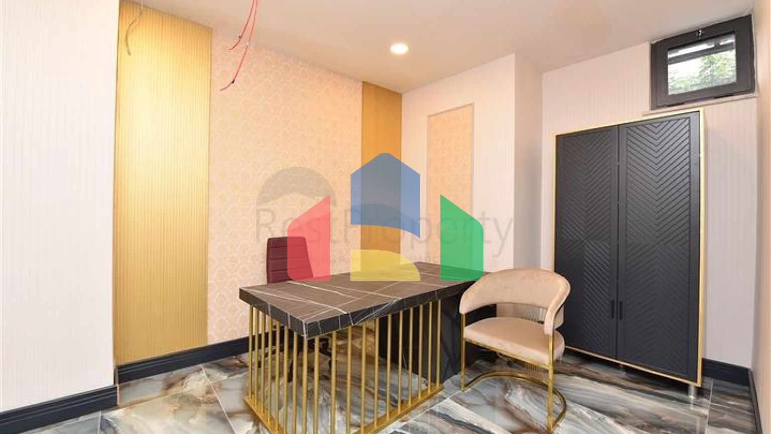 Коммерческое помещение в центре Махмутлара