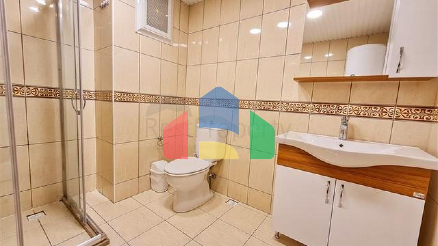 Просторная квартира 2+1 в районе Махмутлар