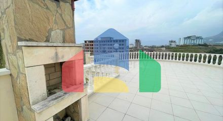 Вилла 3+1 в районе Махмутлар