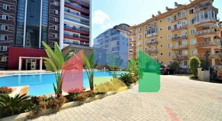 Large 1+1 apt - furnished - prime location - In Mahmutlar / Alanya