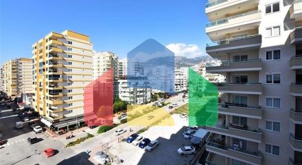 Просторная квартира 1+1 в районе Махмутлар