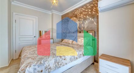 Spacious apartment in Mahmutlar area with sea and mountain views