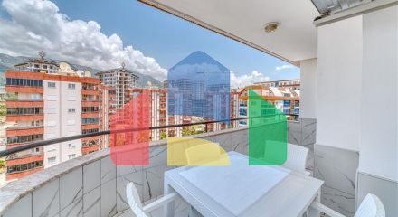 Просторная квартира в районе Махмутлар с видом на море и горы Просторная квартира в районе Махмутлар с видом на море и горы