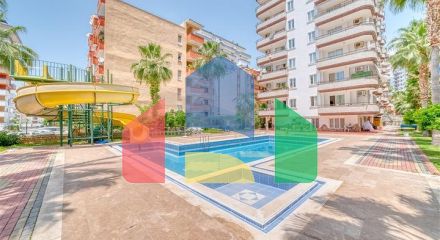 Просторная квартира в районе Махмутлар с видом на море и горы Просторная квартира в районе Махмутлар с видом на море и горы