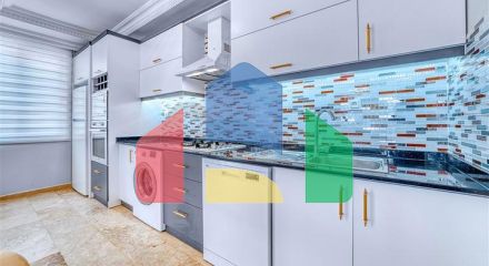 Просторная квартира в районе Махмутлар с видом на море и горы Просторная квартира в районе Махмутлар с видом на море и горы