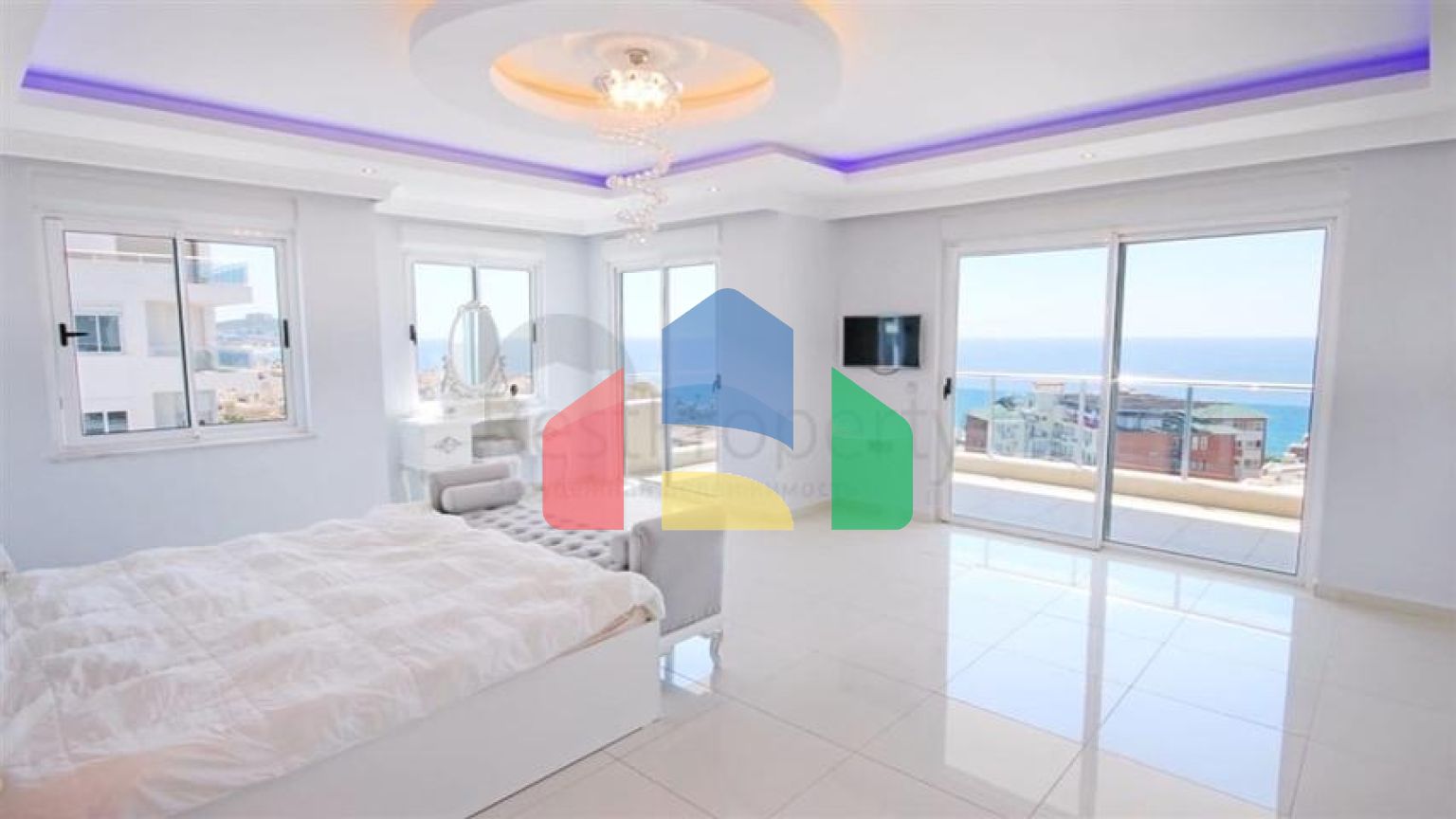 Пентхаус  5+1 в районе Махмутлар