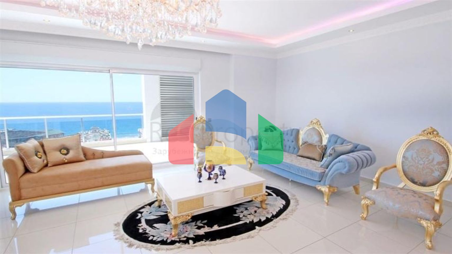 Пентхаус  5+1 в районе Махмутлар