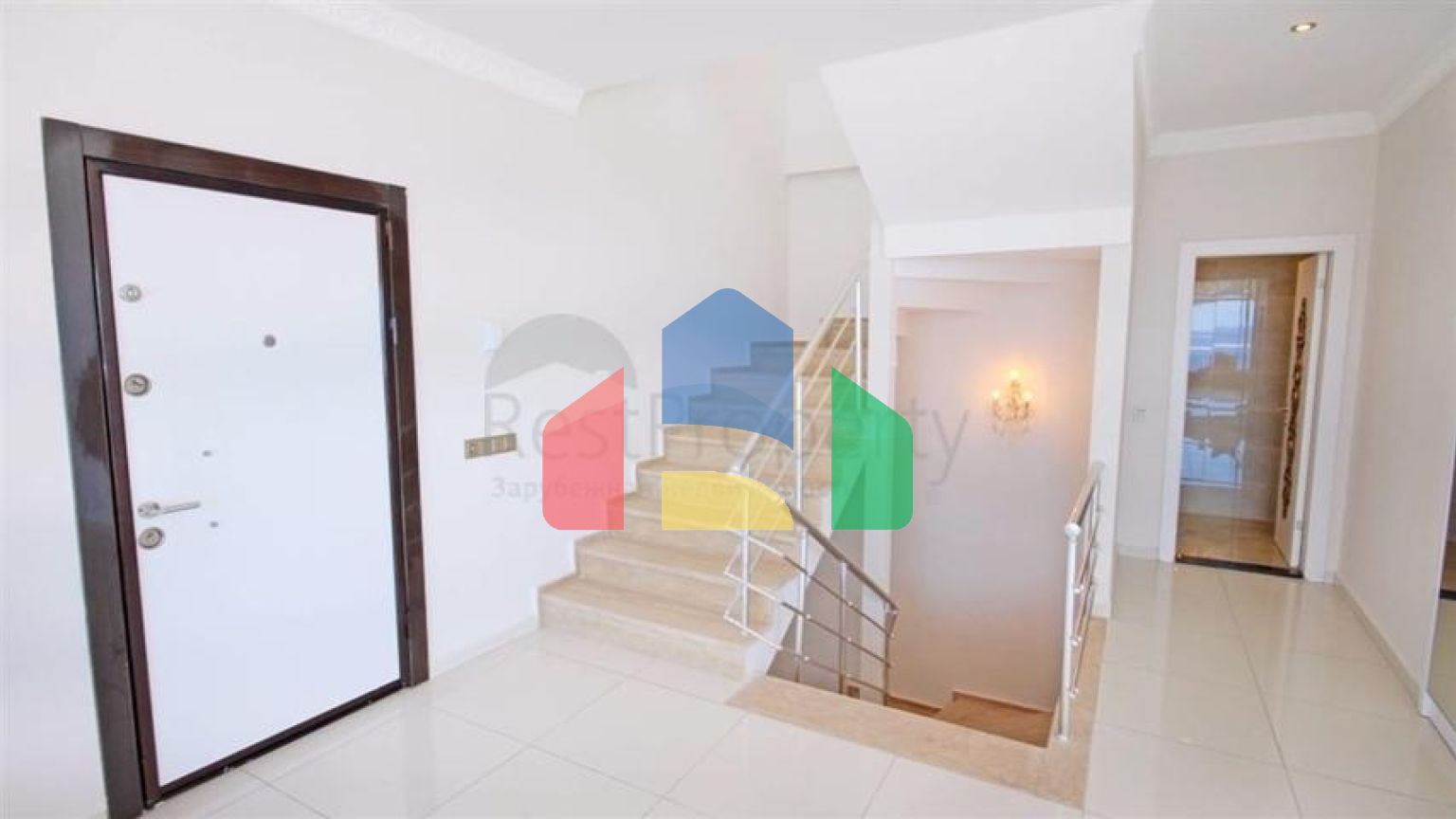 Пентхаус  5+1 в районе Махмутлар