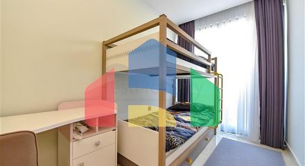Квартира плануванням 2+1 на першій береговій лінії в Махмутлар