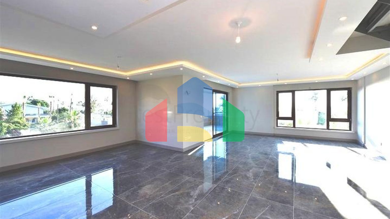 Пентхаус 3 + 1 з видом на Середземне море в Махмутларі