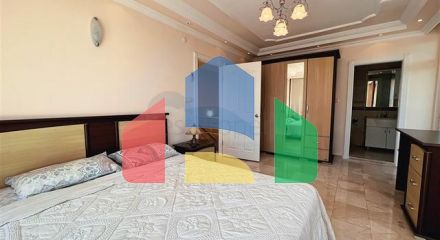 Пентхаус 3 + 1 з видом на море в районі Махмутлар