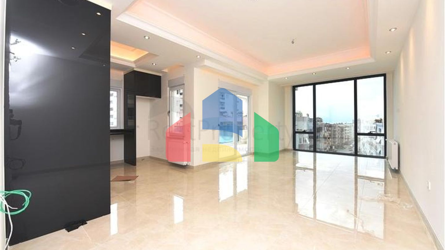 Трёхкомнатная квартира в премиальном жилом комплексе в районе Махмутлар