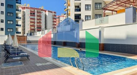 Двокімнатна квартира в 600 м від моря в центрі Аланії