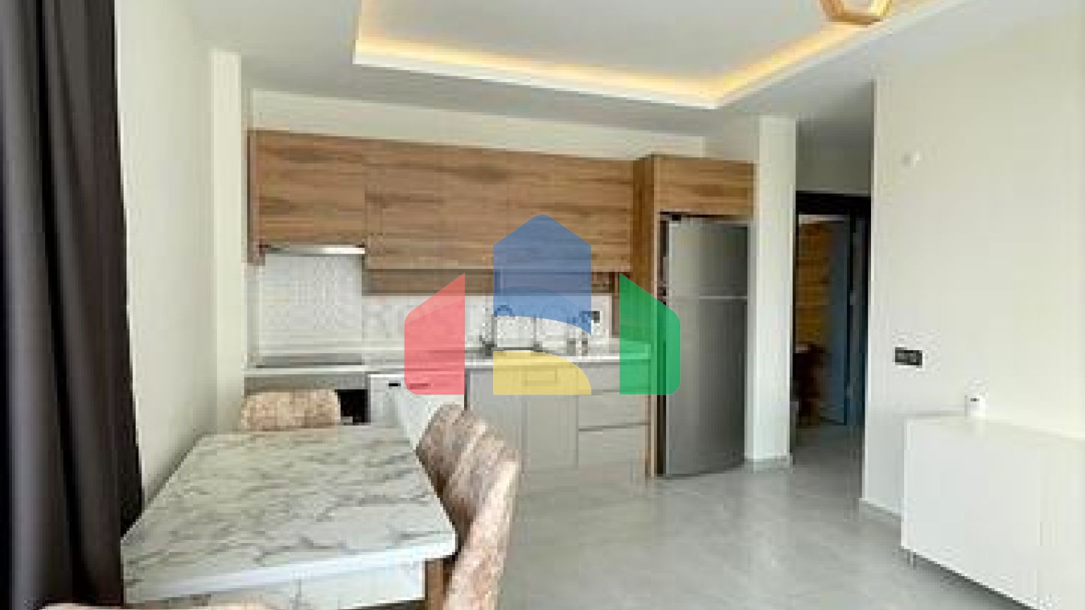 Меблированная квартира 1+1 в Махмутларе