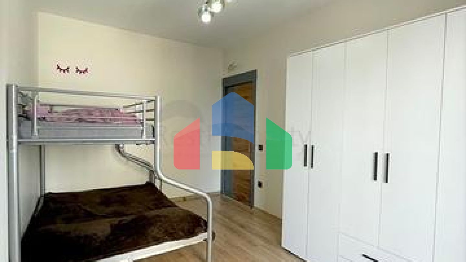 Меблированная квартира 1+1 в Махмутларе