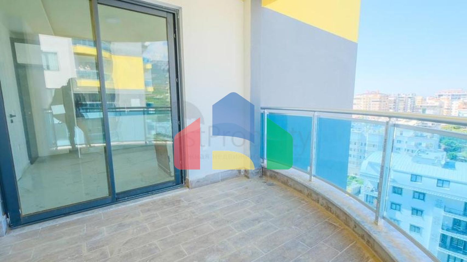 Квартира 1+1 в новом комплексе в районе Махмутлар