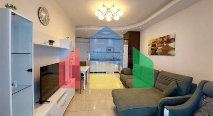 One-bedroom apartment in a complex with rich infrastructure