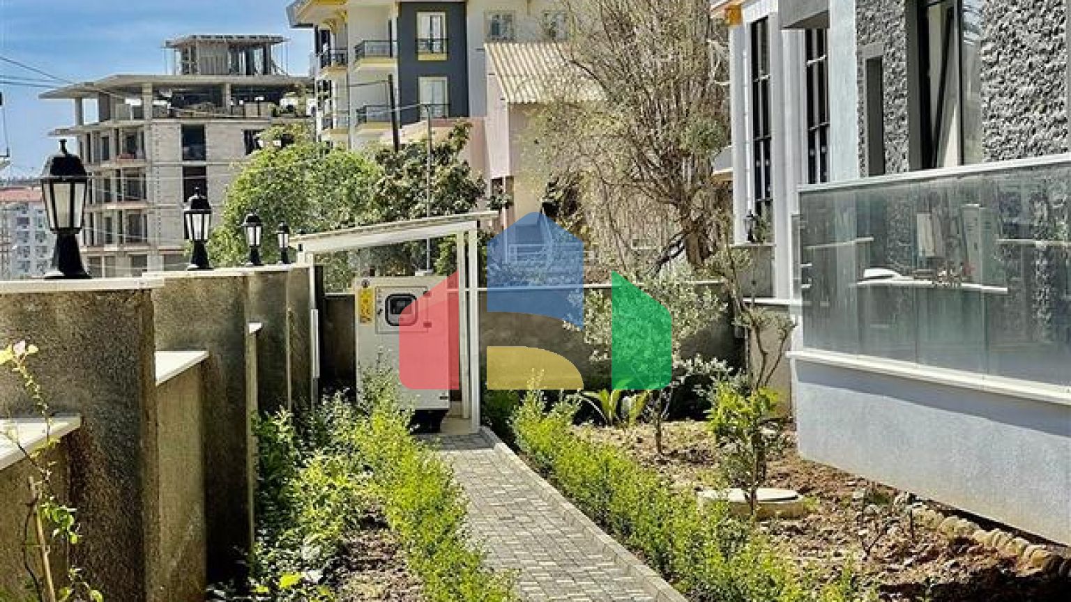 Продается квартира 1+1 в районе Махмутлар