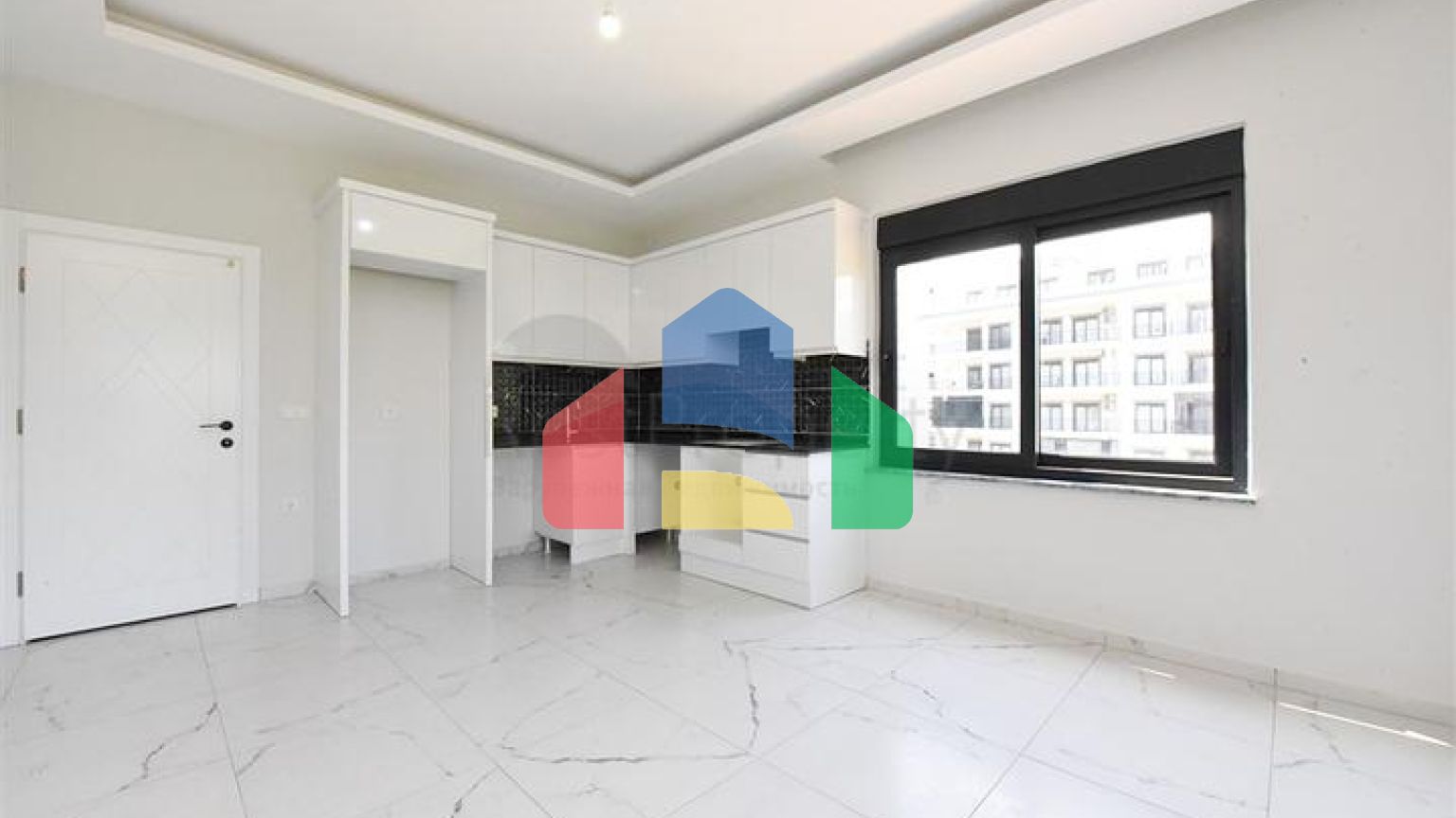 Квартира 1 + 1 в Махмутларі;