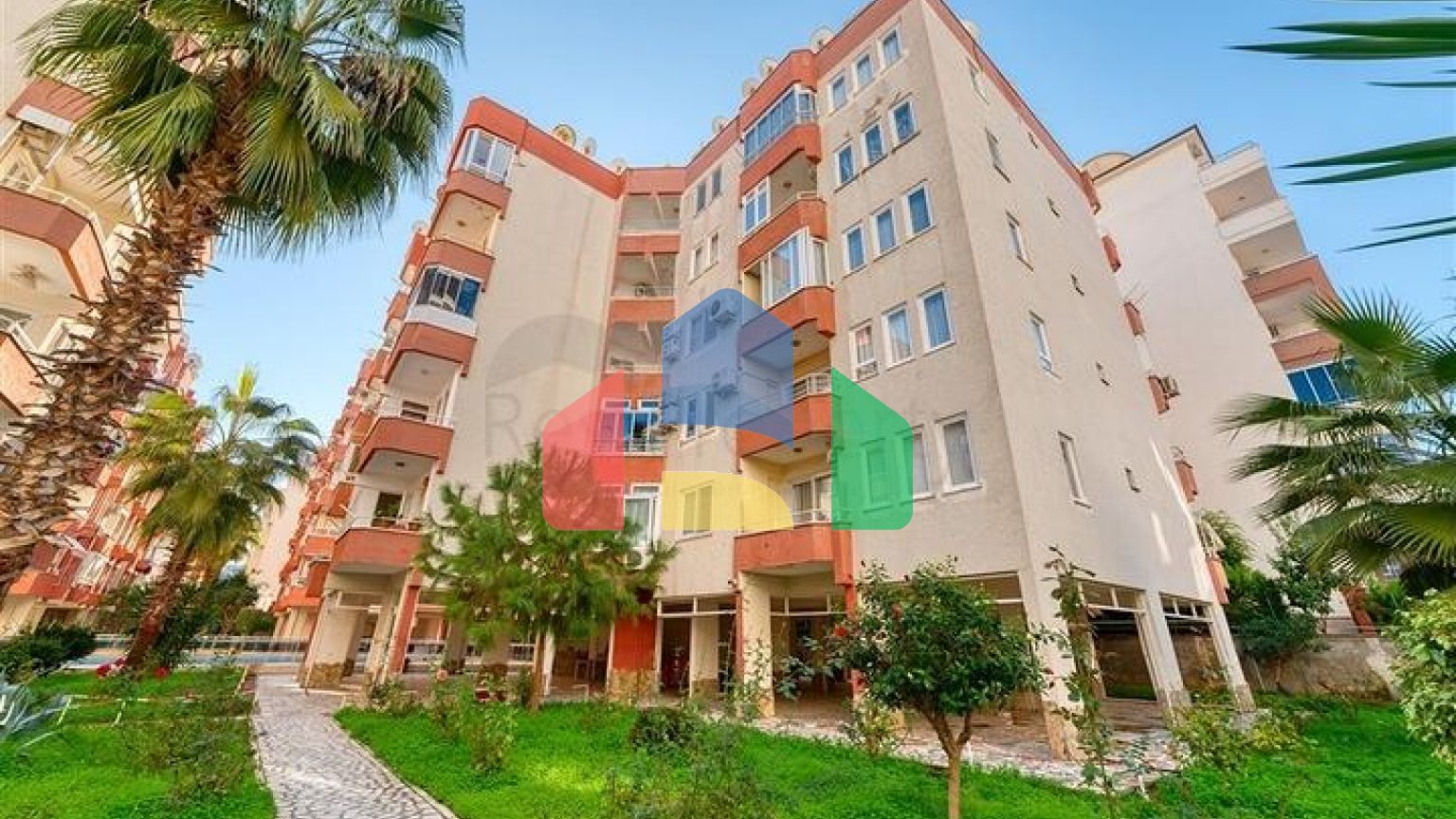 Апартаменти 1 + 1 в районі Махмутлар