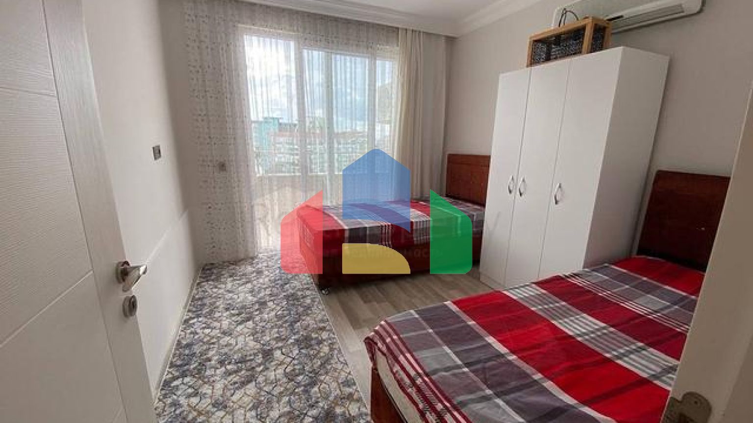 Квартира планировкой 2+1 в районе Махмутлар