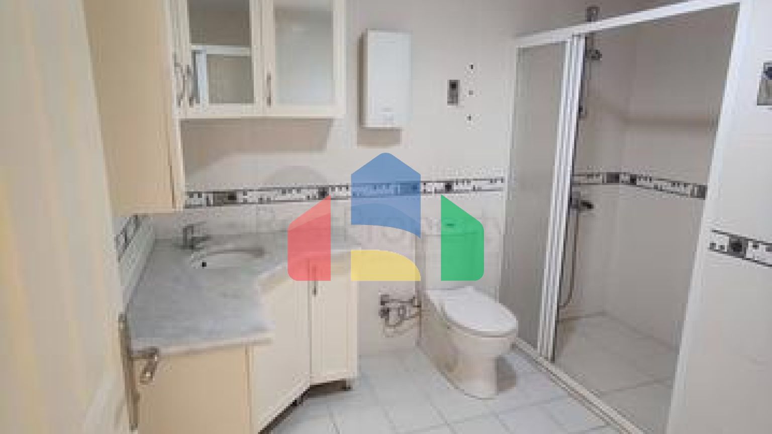 П'ятикімнатний пентхаус в Махмутларі