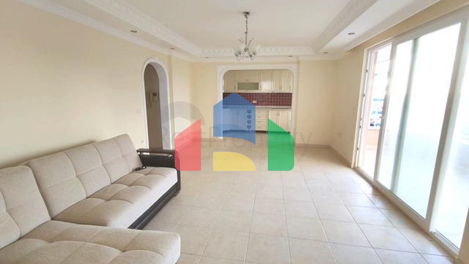 П'ятикімнатний пентхаус в Махмутларі