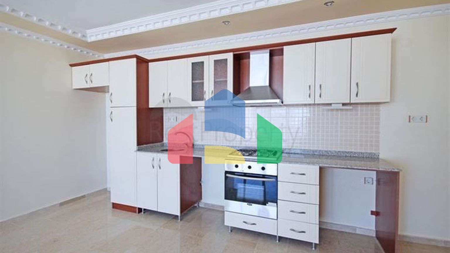 Ідеальна квартира для великої родини в районі Махмутлар