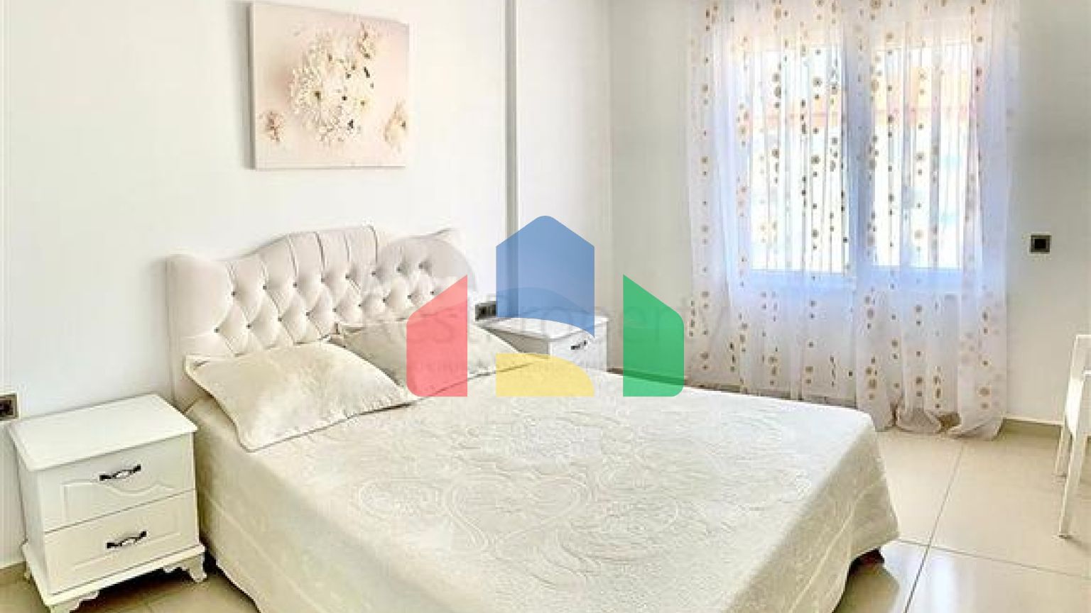 Двухкомнатная квартира в 550 м от моря