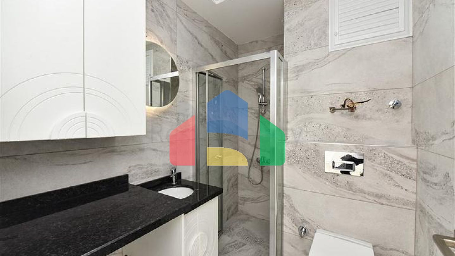 Квартира 1+1 с превосходной инфраструктурой в районе Махмутлар