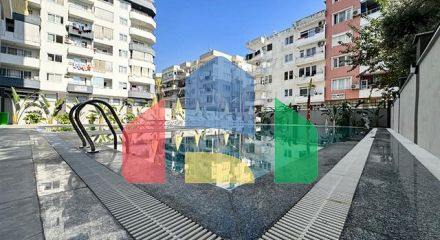 Квартира 1+1 с превосходной инфраструктурой в районе Махмутлар