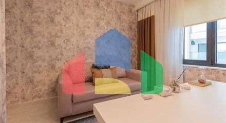 Меблированная квартира 2+1 на первой береговой линии в Махмутларе