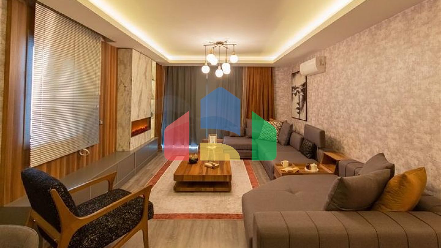 Меблированная квартира 2+1 на первой береговой линии в Махмутларе