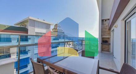 Розкішний пентхаус 4+1 у популярному районі Махмутлар