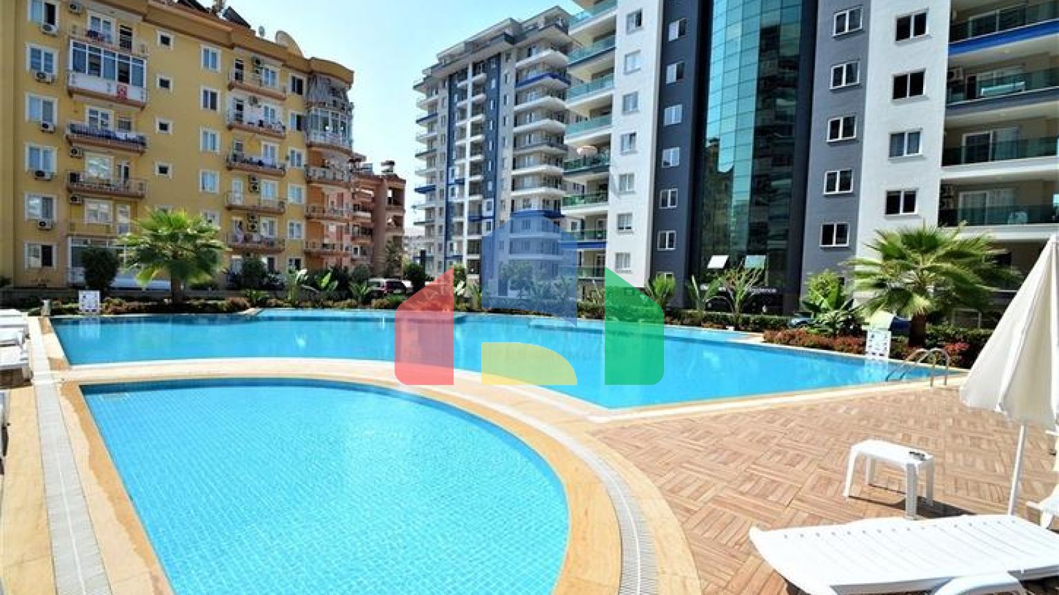 Затишна двокімнатна квартира в Махмутларі