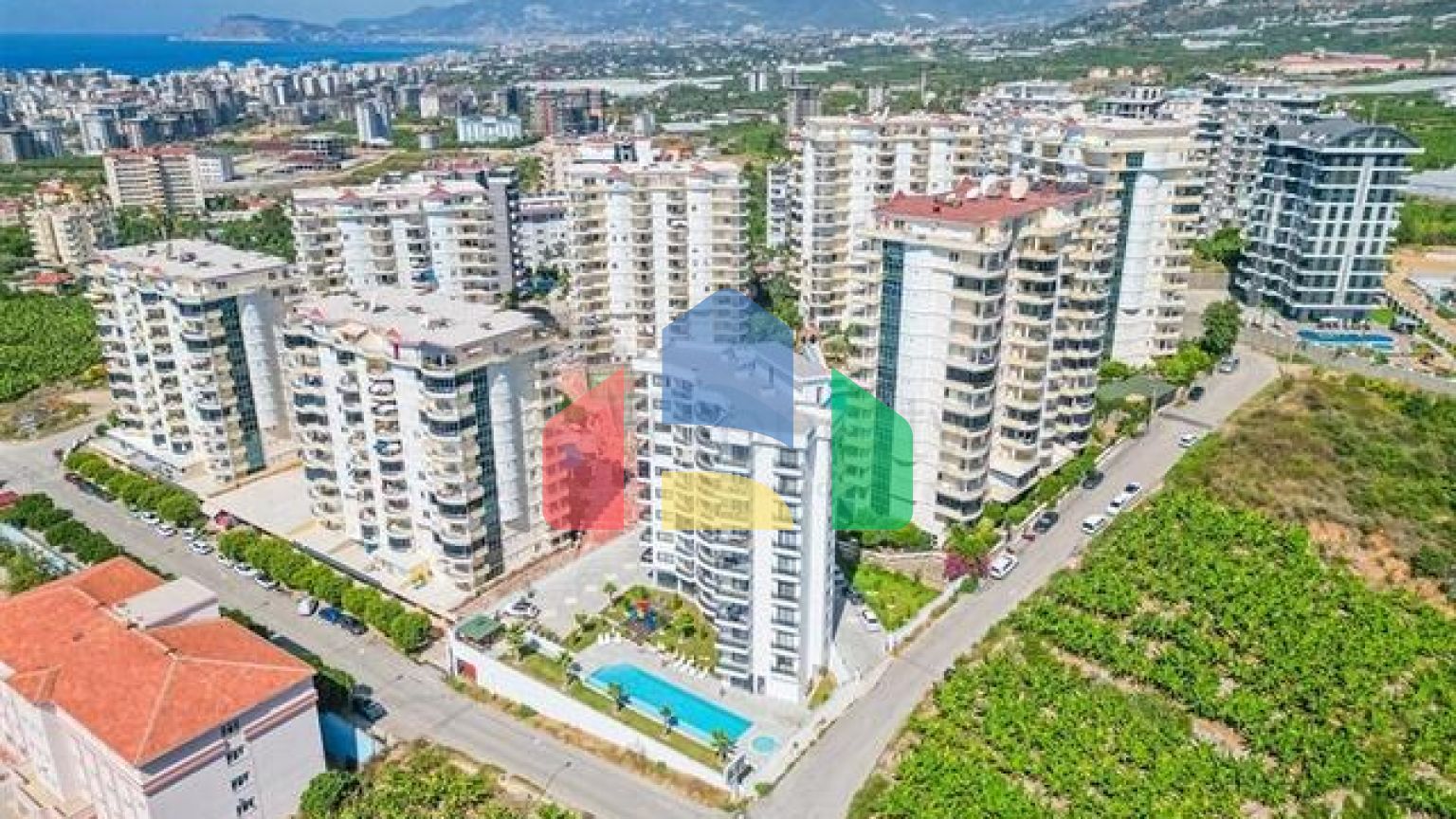 Квартира 1 + 1 в районі Махмутлар