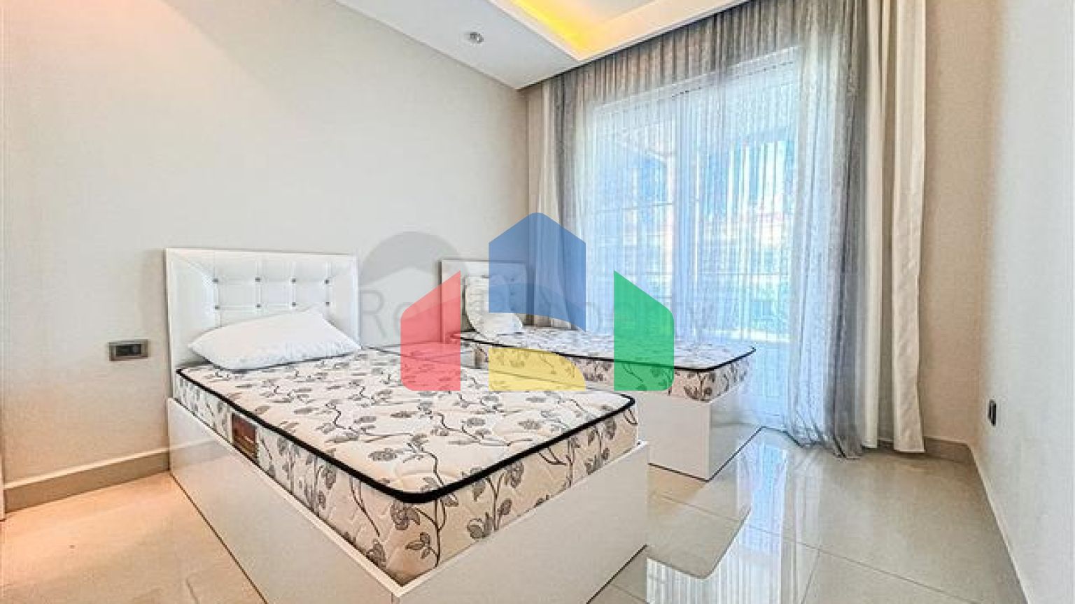 Квартира 2+1 в районе Махмутлар на первой линии