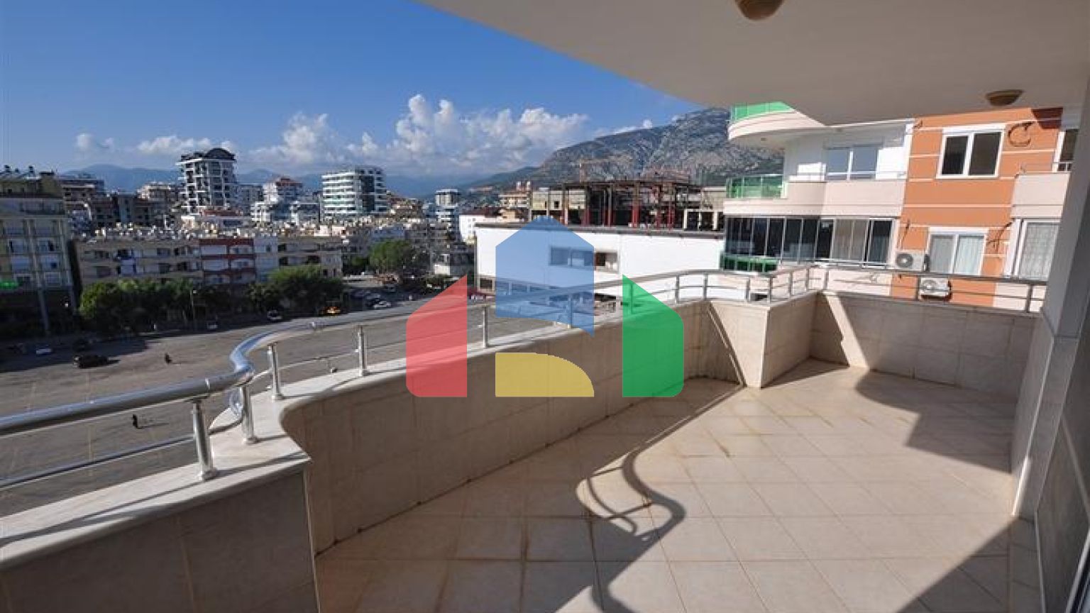 Меблированная квартира 2+1 в Махмутларе