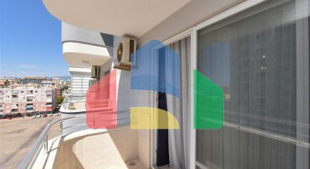 Трехкомнатная квартира в самом центре Махмутлара Трехкомнатная квартира в самом центре Махмутлара