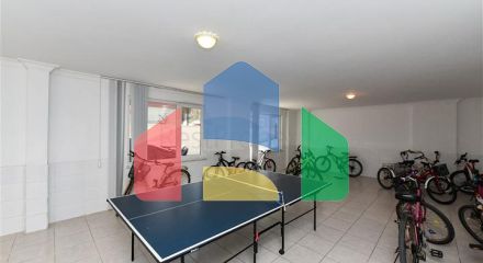 Трехкомнатная квартира в самом центре Махмутлара Трехкомнатная квартира в самом центре Махмутлара