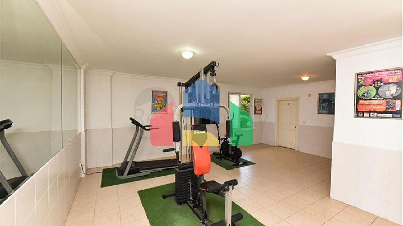 Трехкомнатная квартира в самом центре Махмутлара