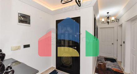 Трехкомнатная квартира в самом центре Махмутлара Трехкомнатная квартира в самом центре Махмутлара