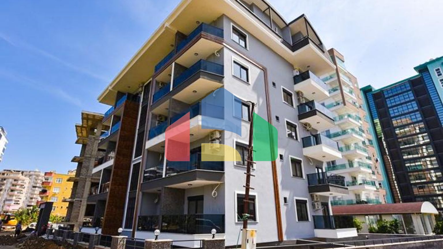 Квартира планировкой 1+1 в новом проекте в районе Махмутлар